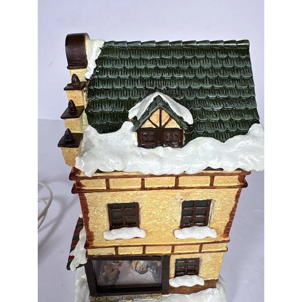 Berta Hummel Seasons In Bloom Florist Shoppe Christmas Village COA Lighted
